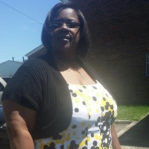 Meet your Posher, Phyllis